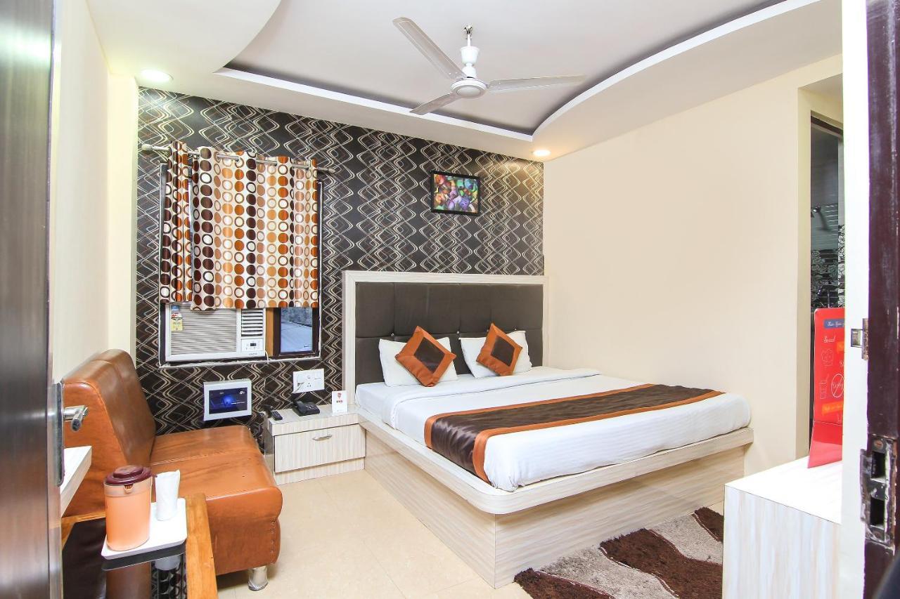 Oyo 8883 Hotel Comfort Zone Лакхнау Экстерьер фото